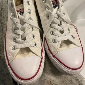 women’s white converse - size 9